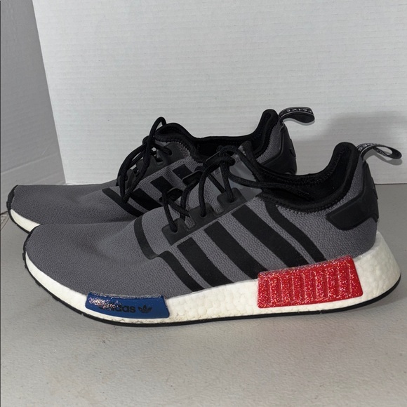 adidas gazelle silver green womens Adidas Original NMD_R1 Men’s main image 0